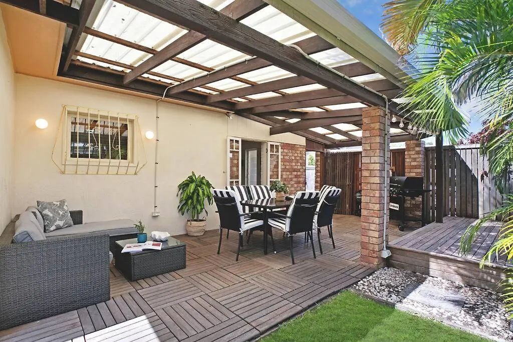 300M To Beach*Pets Allowed*Boho Beach Shack Maroochydore 0*,  Australien